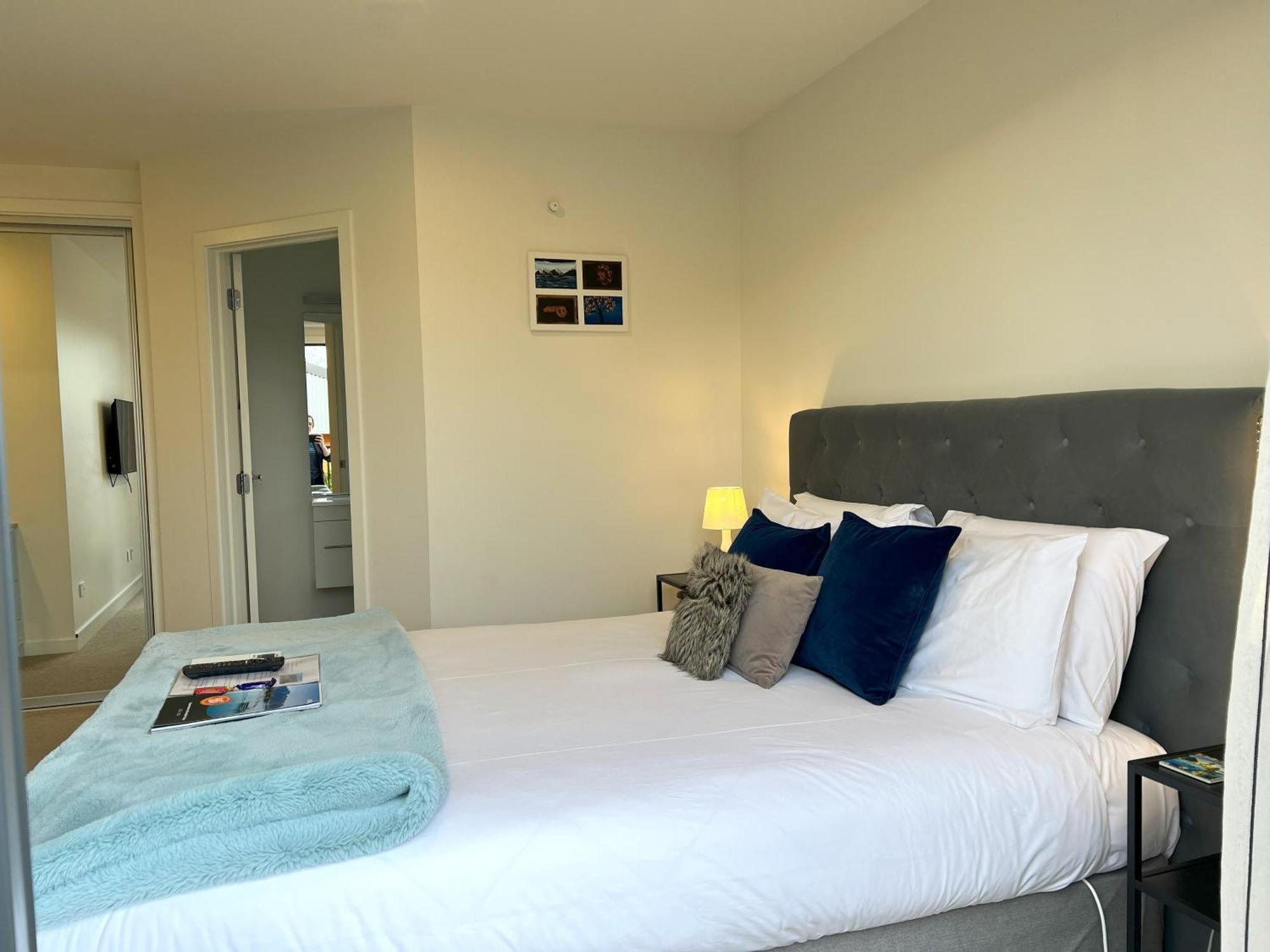 Myholidays, Shotover, Delux Ensuite Rooms Квинстаун Экстерьер фото